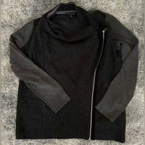 Ladies XL I.N.C Angled Zip Sweater